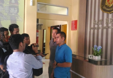 Kasat Reskrim saat Diwawancarai Awak Media Terkait Ott