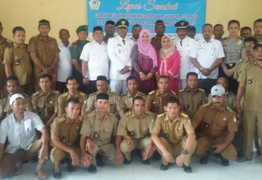 Usai Sertijab Camat Muerah Mulia Drs. M. Jamil Rasyid foto bersama Kepala Desa/Geusyik Gampong.