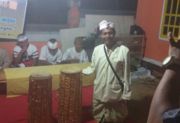 Masyarakat umat Hindu peringati HUT Pasraman Sila Drama Bakti ke 14