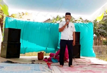 Kades Srikalmulyan memberi sambutan 