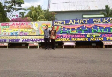 Tampak Ucapan Karangan Bunga dari PT.Pertamina EP Asset II Pendopo Field