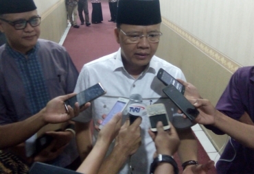 Plt Gubernur Bengkulu Rohidin Mersyah saat memberikan Tanggapan 
