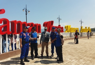 Tampak Kasatrolda Dit Polair Polda Lampung saat meninjau Lokasi 