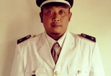 Kepala desa Tiyuh Daya