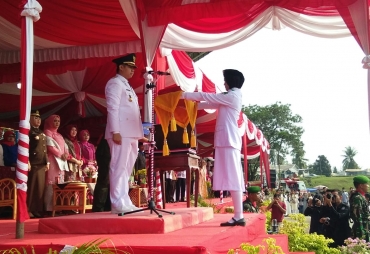 Wakil Bupati PALI Menjadi Inspektur Upacara