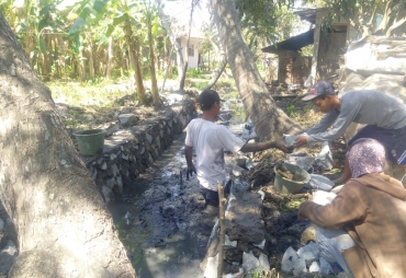 Tampak Pengerjaan Tengah Berlangsung