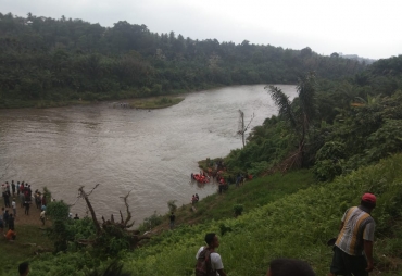 Tampak Korban Dievakuasi