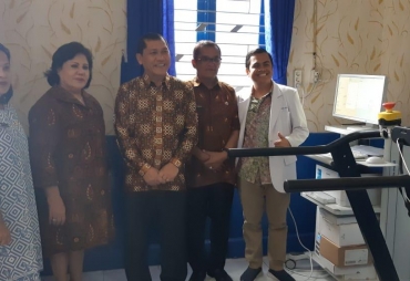 Tampak