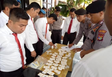 Suasana Test Urine