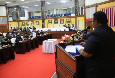 Suasana Rapat Paripurna