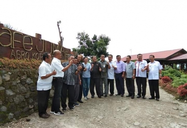 Bupati Karo : Geliat Budaya Kopi di Karo Mulai Membuming