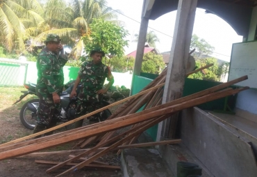 Pastikan Kelancaran TMMD, Danramil 07/Selebar Rutin Patroli*