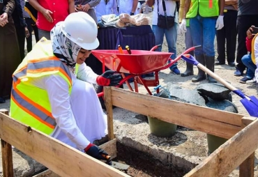 Bupati Hadiri Peletakan Batu Pertama Gedung SPKT Polres Karawang
