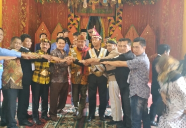 5 Pimpred Media Cetak dan Online Jabat Ketua PP