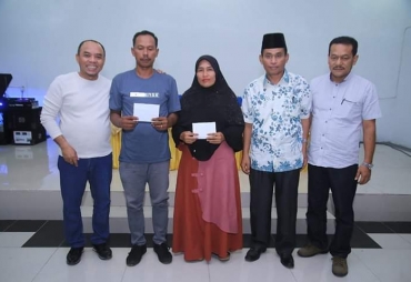 Bupati Labuhanbatu Berangkatkan Petani Magang ke Jawa Barat