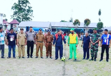 Bupati Karo Buka Turnamen Sepak Bola U-14 