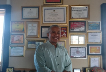 Pengamat Politik Dr Ir Yulfiperius MSi 