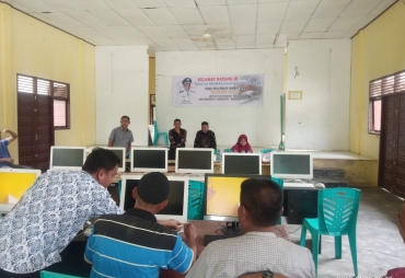 Pemdes Gobah Buka Pelatihan Komputer
