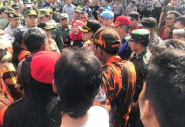 BKSDA dan Aparat Bongkar Paksa Bangunan di Sekitar TWA