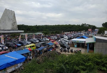Islamic Center Masjid Baitus Shobur Ramai Dikunjungi
