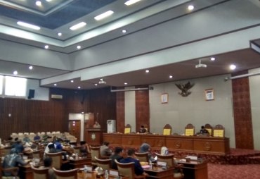 Wagub Sampaikan Jawaban Atas Pandangan Umum Dewan