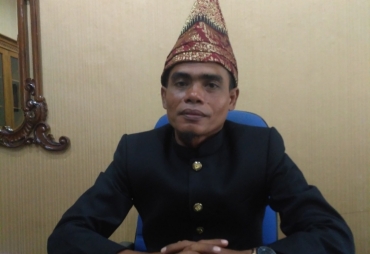 Waka II DPRD Kota Bengkulu Teuku Zulkarnain