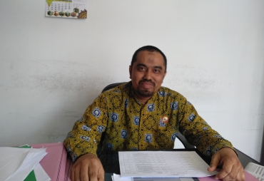 wakil ketua bidang keuangan dan pelaporan, Indra utama