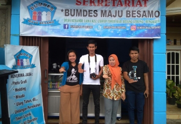 Pemuda Buat Bumdes usaha Fotografi