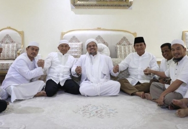 Momen pertemuan Habib Rizieq-Amien Rais dan Prabowo Subianto