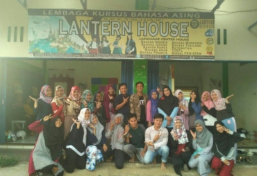 Lantern House dan owner lantern house